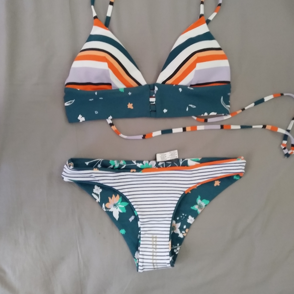 Maaji bikini top - Picture 2 of 8